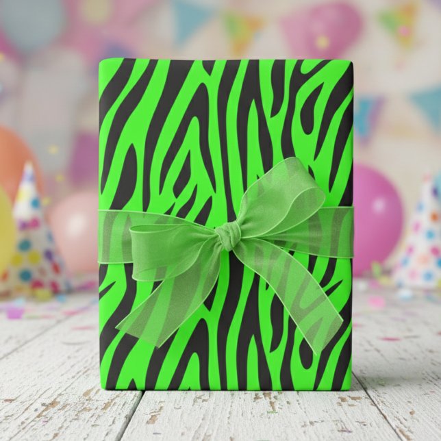 Papel De Regalo Estampado de cebra pequeño verde fluorescente (Fun Fluorescent Green Wrapping Paper for Cool 80's Kids Party. Modern Zebra Animal Print Gift Wrap)