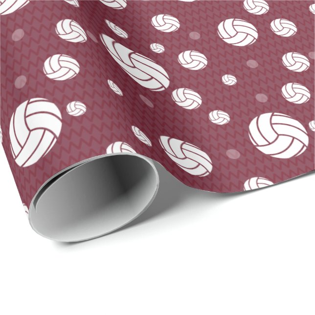 Papel De Regalo Estampado de Cevron de Voleibol Maroon (Esquina del rollo)
