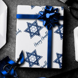 Papel De Regalo Estrella de David Pattern | Blue Modern Happy Hanu<br><div class="desc">El minimalista bar azul clásico Bat Mitzvah y la moderna estrella de David Hanukkah con un fondo blanco crean un diseño elegante y sofisticado. Para obtener otros colores de coordinación o productos coincidentes, visite JustFharryn @ Zazzle.com o póngase en contacto con el diseñador, c/o Fharryn@yahoo.com Todos los derechos reservados. Zazzlemade....</div>