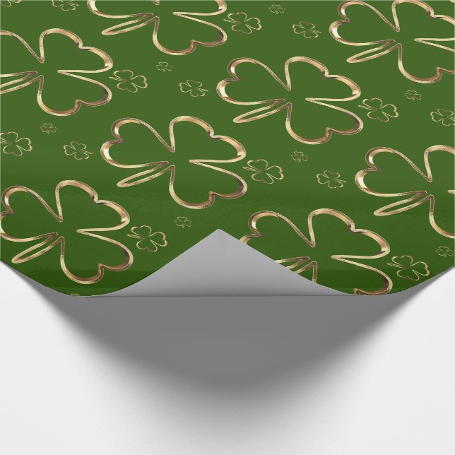 Papel De Regalo Feliz St. Patrick Green y Gold Clovers Shamrock (Esquina)