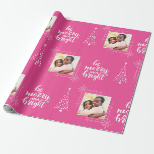 Papel De Regalo Feliz Y Brillante Con Un Navidad Rosa Fotográfico