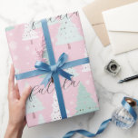 Papel De Regalo Festividad Fa La Pink Christmas Tree<br><div class="desc">Diseño de árbol de Navidad rosa con fa la carol moderno y festivo en diseño de escritura negra para hermosas artesanías de vacaciones,  ideas,  regalos bonitos,  empaque,  suministros de fiesta para Navidades.</div>