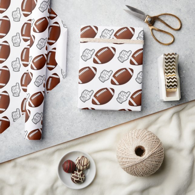 Papel De Regalo First Year Down Football Birthday  (Artesanía)