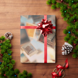 Papel De Regalo Floating Polaroid Memories