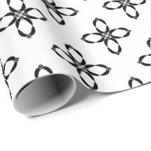 Flor de pingüino blanco y negro