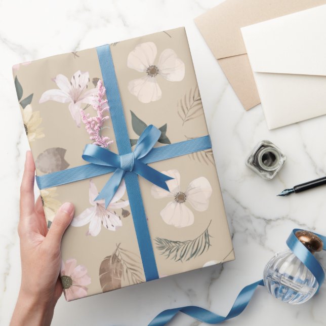 Papel De Regalo Floral Acuarela Beige Suave (Regalar)