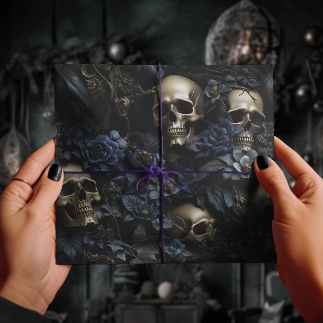 Papel De Regalo Floral oscura Gótica Cránulos Negros y Azules Asom (Subido por el creador)