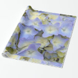 Papel De Regalo Flores azules claras bonitas y coloridas del<br><div class="desc">Características del este diseño que una foto del primer del hydrangea azul claro colorido florece. Un diseño elegante para envolver sus regalos adentro. Grande para las duchas,  los regalos de boda,  o los regalos nupciales del compromiso.</div>