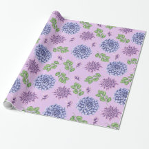 Flores azules y púrpuras sobre lavanda