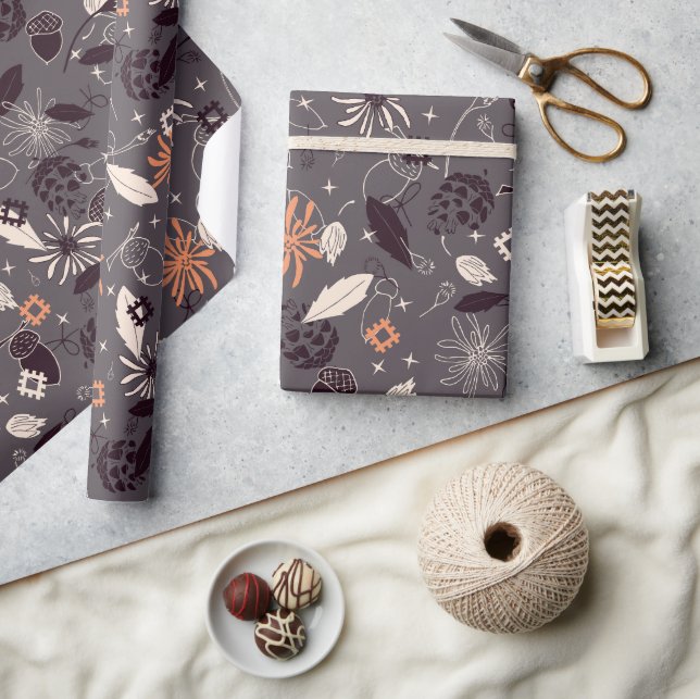 Papel De Regalo Flores, bellotas, pinos, estrellas en gris (Artesanía)
