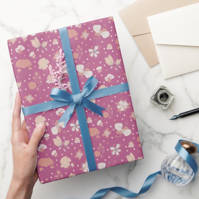 Papel De Regalo Flores Esbozadas sobre Rosa (Regalar)