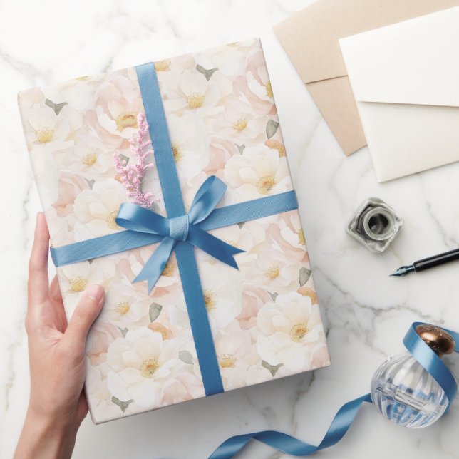 Papel De Regalo Flores Rosadas Desvanecidas Lluvia de Boda (Regalar)