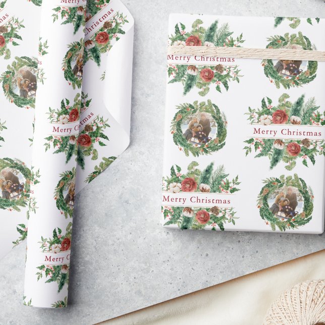 Papel De Regalo Foto de vacaciones de Navidad (Vintage Floral Christmas Photo Holiday Wrapping Paper by Painted Paperie
)