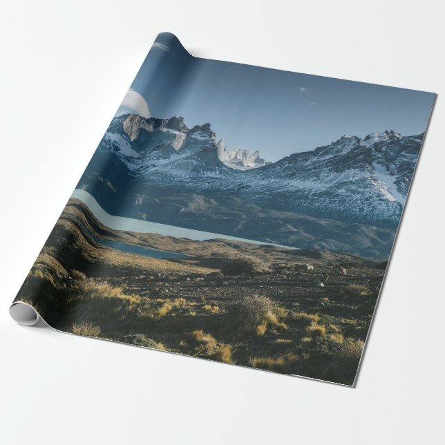 PAPEL DE REGALO FOTOGRAFÍA DEL PAISAJE DE MONTAÑA NEGRA Y BLANCA (Desenrollado)