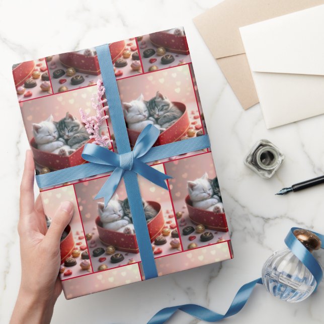 Papel De Regalo Gatitos en una caja de caramelo rojo (Regalar)