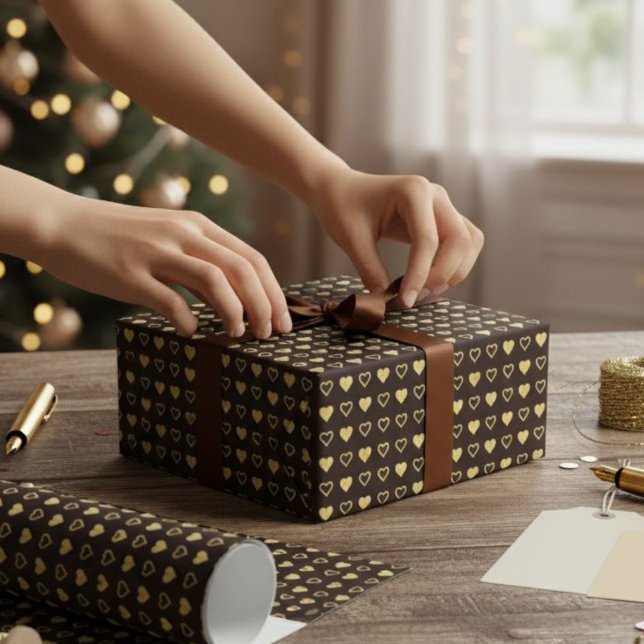 Papel De Regalo Gift package, wrapping paper with gold foil effect (Subido por el creador)