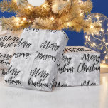 Papel De Regalo Glam White Floral Purpurina Merry Christmas Script<br><div class="desc">Este papel de envolvimiento moderno y brillante incluye las palabras "Feliz Navidad" en caligrafía escrita a mano en negro sobre un fondo metalizado de color falso blanco y pintado con un brillante patrón floral purpurina.</div>
