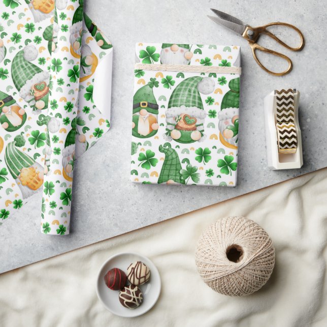 Papel De Regalo Gnome St. Patrick's Day Wrapping Paper (Artesanía)
