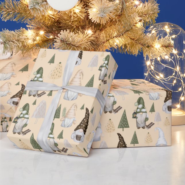 Papel De Regalo Gnomos de invierno bosque beige (Vacaciones)