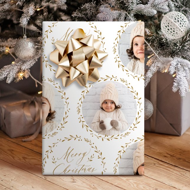 Papel De Regalo Gold Modern Script Merry Christmas Family 6 photo (Gold Modern Script Merry Christmas Family 6 photo Wrapping Paper)