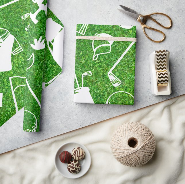 Papel De Regalo Golf equipment on green grass background (Artesanía)