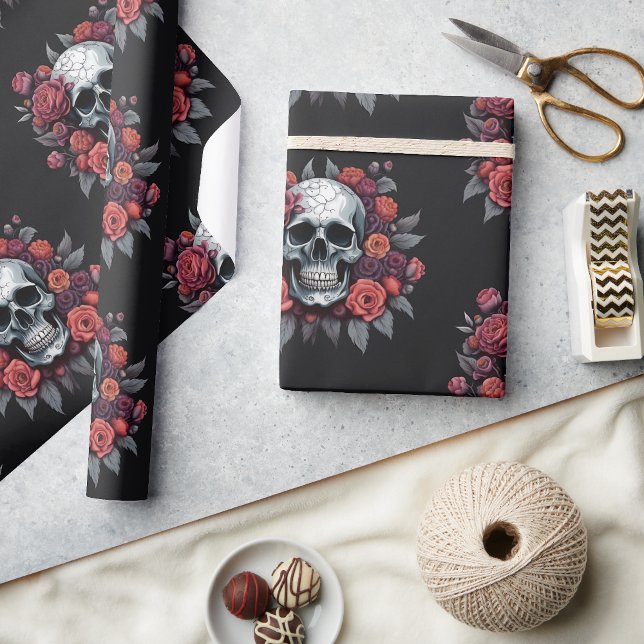 Papel de regalo gótico de Halloween con calavera y (🌹 Elegance in Darkness: Gothic Halloween Wrapping Paper! 👻)
