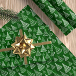 Papel De Regalo Green Sparkle Christmas Trees Estrellas Luces<br><div class="desc">Los árboles de Navidad hechos de brillantes estrellas brillan con colores vivos en el fondo verde de los Navidades,  para un diseño festivo.</div>