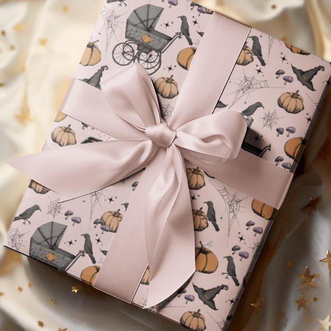 Papel De Regalo Halloween de gótico de transporte de bebé rosado (Hand-Drawn Victorian Baby Carriages, Pumpkins, Witch Hats, Crows, Spiderwebs and Tiny Mushrooms.)