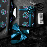 Papel De Regalo Holograma D20 Crit AF | PnP Tabletop Gamer Dice<br><div class="desc">¡CRIT, AF! Se trata de un juego en el que elegir el arma y la iniciativa de rollo con los papeles de envoltura de los jugadores de moda geek de novedad también son ideales para la descomposición de muebles de época de ephemera, o proyectos de decoración casera. Perfecto para cualquier...</div>