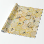 Papel De Regalo Honey Queen Bee Floral Honeycomb Gold<br><div class="desc">Elegantes rosas dorados de primavera floral envolver papel con un motivo de abeja,  confeti dorado reina abeja en el centro Para cualquier ocasión como boda,  cumpleaños,  aniversario,  nuevo hogar,  regalo de luna de miel,  empaque,  recién nacido,  retiros,  evento corporativo.</div>