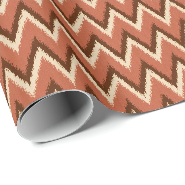 Papel De Regalo Ikat Chevron Stripes - Rust, Brown y Beige (Esquina del rollo)