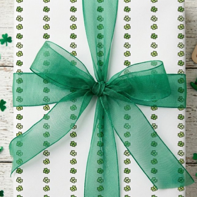 Papel De Regalo Irish Green Shamrock Stripes (Elegant Festive Lucky Four Leaf Clover Wrapping Paper. Green Shamrock Stripes for St Patrick's Day)