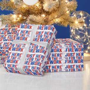 Papel De Regalo Justo Aquí Para Los Fuegos Artificiales Divertidos