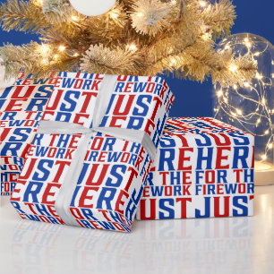 Papel De Regalo Justo Aquí Para Los Fuegos Artificiales Divertidos