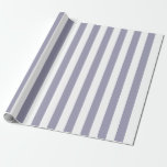 Papel De Regalo Lavanda elegante y patrón rayado blanco<br><div class="desc">Papel de envoltura de rayas violetas livianas,  perfecto para bodas,  duchas de novias y cumpleaños.</div>