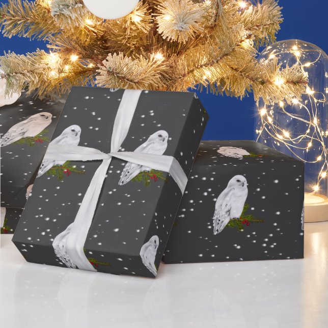 Papel De Regalo Lechuza De Nieve Sobre Pino Y Bayas (Vacaciones)