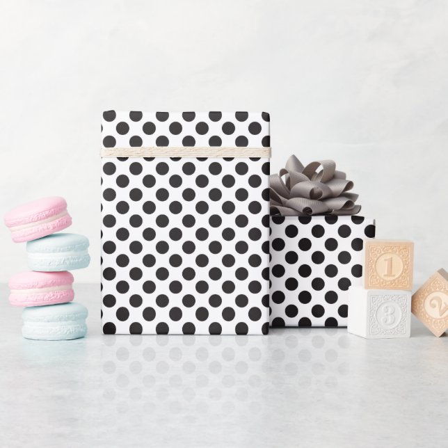 Papel De Regalo Lunares Clásicos de Blanco y Negro (Baby Shower)