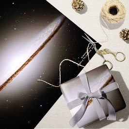 Papel De Regalo Majestic Sombrero Galaxy Hubble Telescope 2004