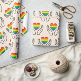 Papel De Regalo Manos que Apoyan Corazón de Arcoíris de Conciencia