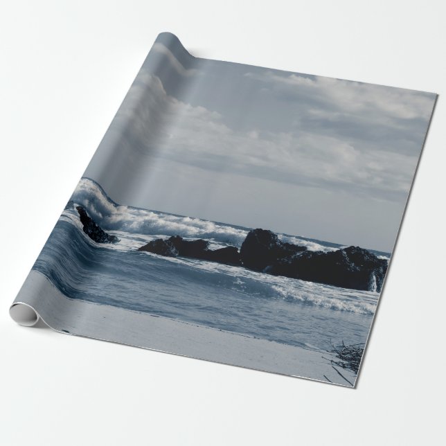 Papel De Regalo Mar Jónico agitado con olas de espuma que colision (Desenrollado)