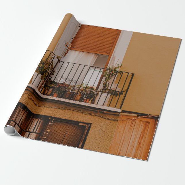 PAPEL DE REGALO MARRÓN DE VENTANA DE MADERA MARRÓN CON PLANTAS VER (Desenrollado)