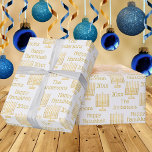 Papel De Regalo Menorah dorada en Moda blanca Hanukkah personaliza<br><div class="desc">Personalice este patrón de moda de oro falso Menorah en papel blanco de envoltura Hanukkah con su nombre y el año para verdaderamente un buen envoltorio de regalo de vacaciones. Si prefieres que tu papel de envoltura no tenga tiempo, cambia la opción Año a AMAR o ALEGRÍA. Todas las opciones...</div>