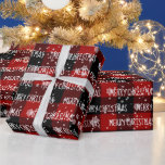 Papel De Regalo MERRY CHRISTMAS Mensajes de texto y copos de nieve<br><div class="desc">Texto de la FERIA Blanca NAVIDAD con copos de nieve sobre el fondo rojo y negro de las manchas búfalas. El texto y el color se pueden editar.</div>
