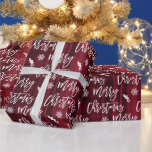 Papel De Regalo Merry Christmas snowflake mistletored plaid<br><div class="desc">Merry Christmas script typography snowflake mistletoe red búfalo plaid patrón,  todos los colores son editables, </div>