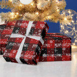 Papel De Regalo MERRY CHRISTMAS Textos En Placa<br><div class="desc">Texto de la FERIA Blanca NAVIDAD con copos de nieve sobre el fondo rojo y negro de las manchas búfalas. El texto se puede editar.</div>