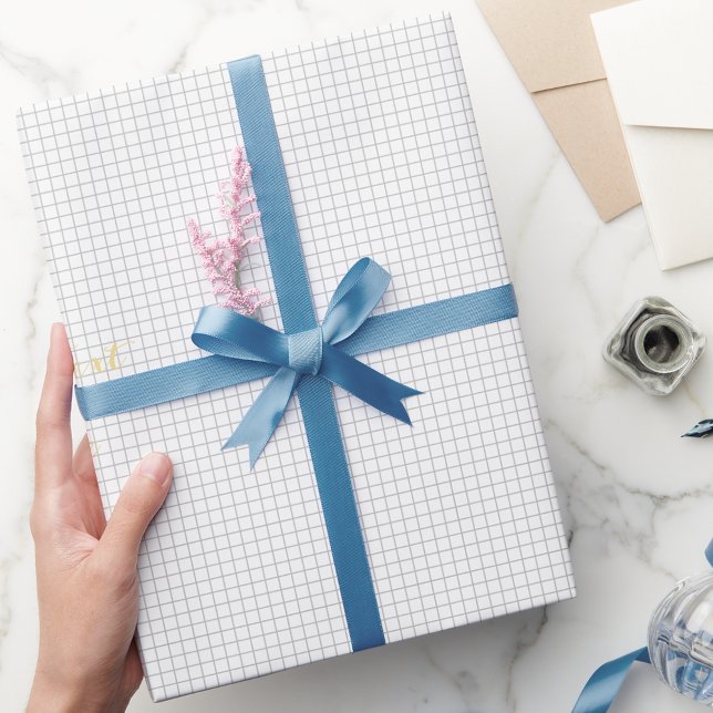Papel De Regalo Moderno Black White Squares Personalizado Faux Gol (Modern Black White Squares Custom Faux Gold Text Wrapping Paper)