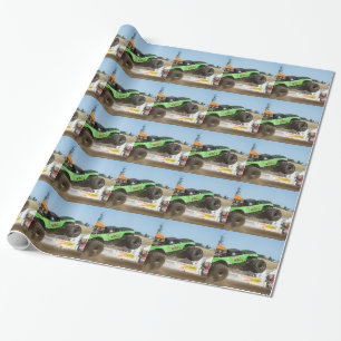 Papel De Regalo Monster truck verde en la acción