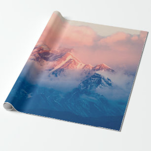 PAPEL DE REGALO MONTAÑA CUBIERTA DE NIEVE A LA HORA DEL DÍA