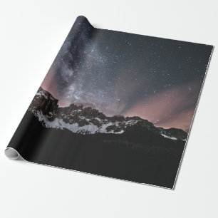 PAPEL DE REGALO MONTAÑA CUBIERTA DE NIEVE BAJO NOCHE DE STARRY