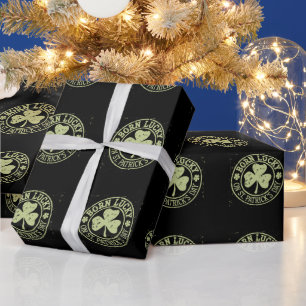 Papel De Regalo Nacido con Suerte el Día de San Patricio Cumpleaño